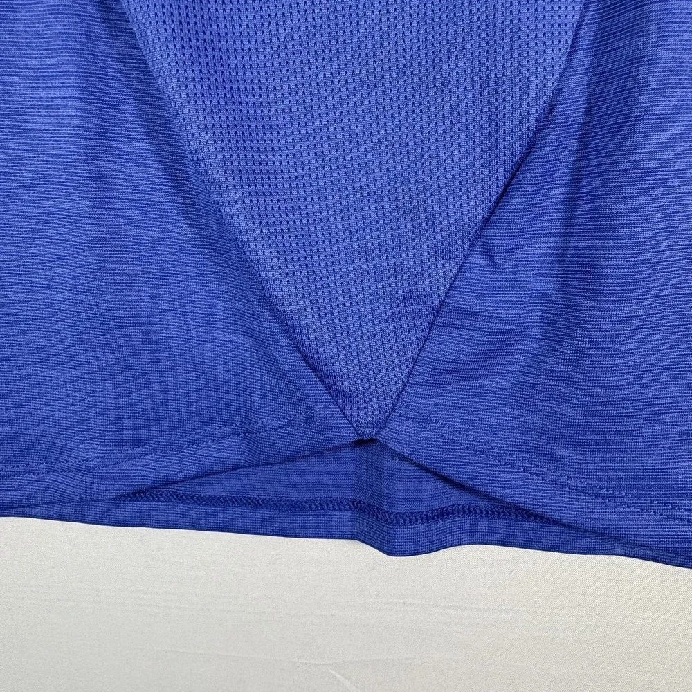 The North Face Womens FlashDry  Blue V-Neck Mesh Active T-Shirt Medium - Picture 5 of 7